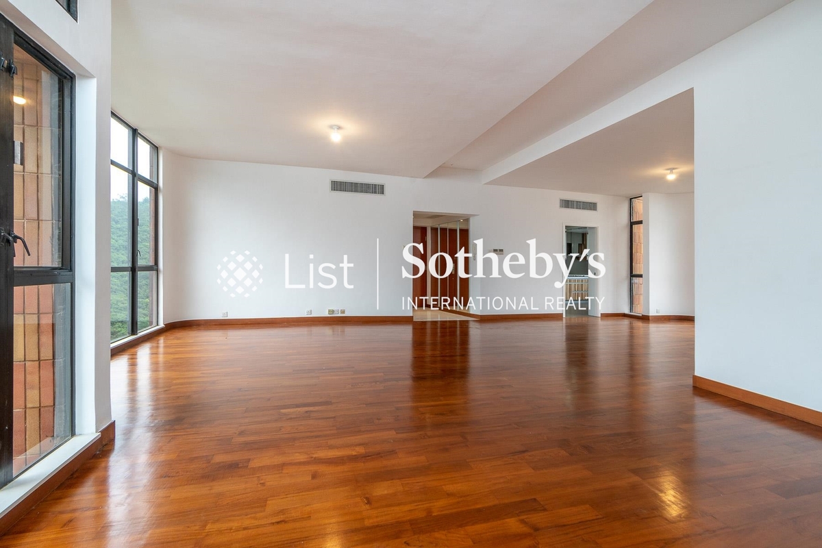 Park Place 雅柏苑 | Living and Dining Room