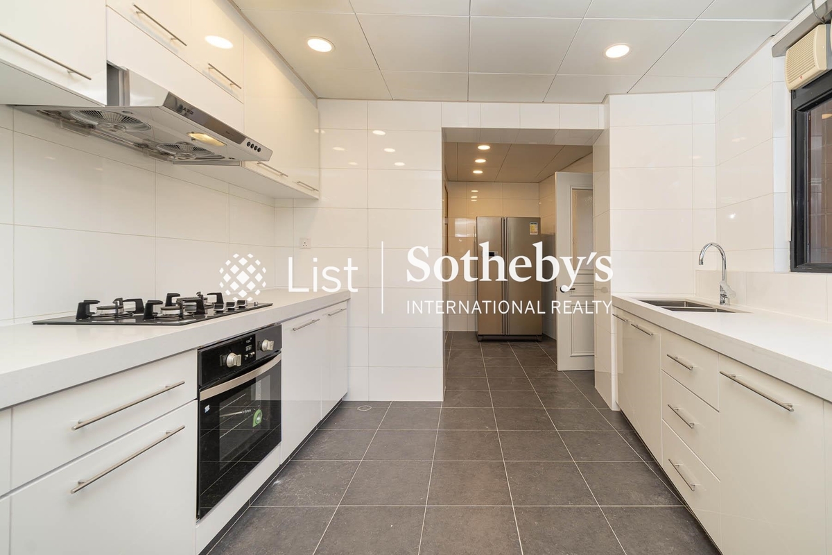 Park Place 雅柏苑 | Kitchen