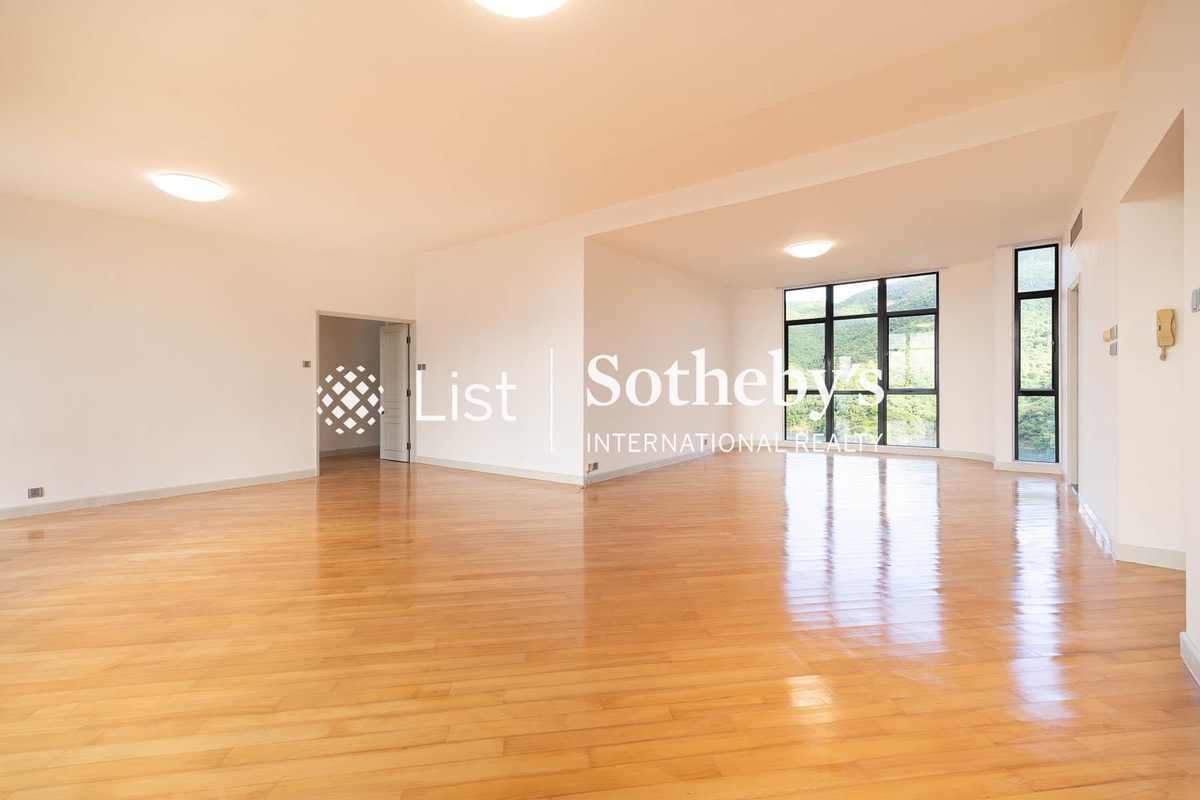 Park Place 雅柏苑 | Living and Dining Room