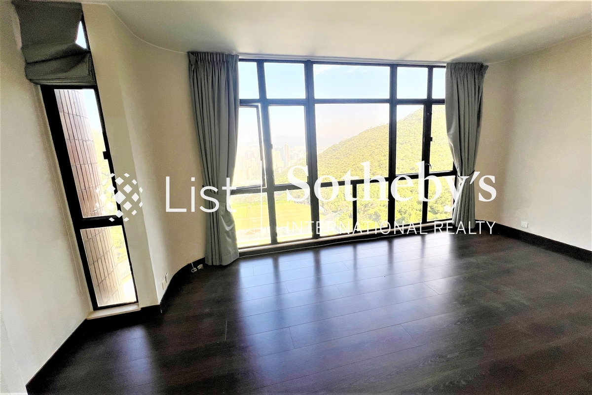 Park Place 雅柏苑 | View from Living Room