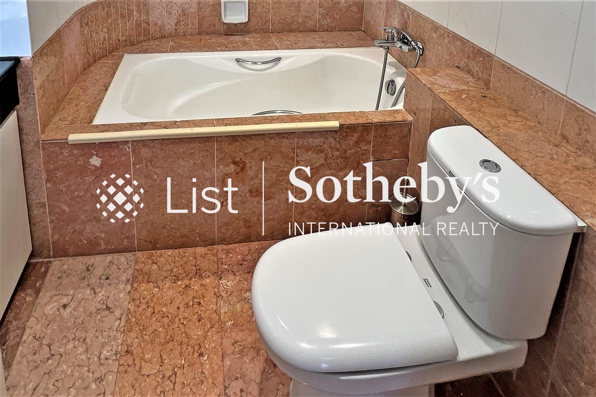Park Place 雅柏苑 | Second En-suite Bathroom