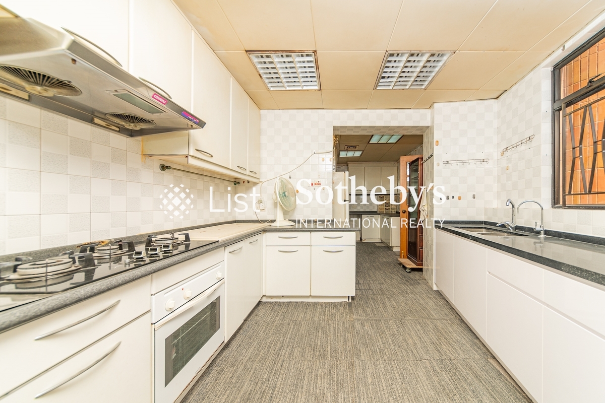 Park Place 雅柏苑 | Kitchen