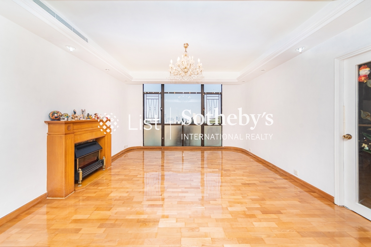 Park Place 雅柏苑 | Living and Dining Room