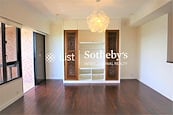 Pine Crest 松苑 | Living Room