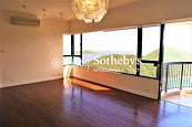 Pine Crest 松苑 | Living Room