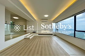 Pine Crest 松苑 | Living Room
