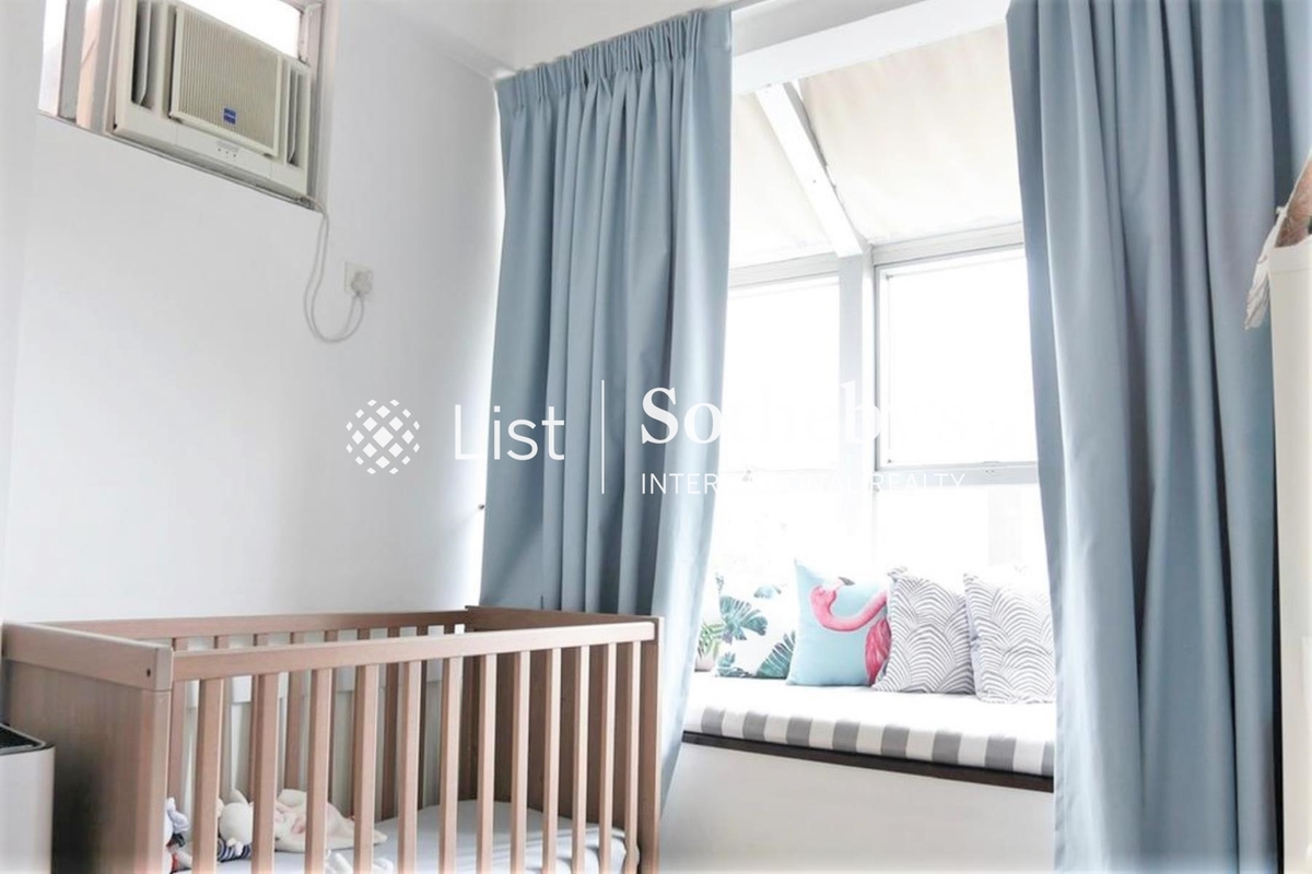 Albany Court 雅鑾閣 | Second Bedroom