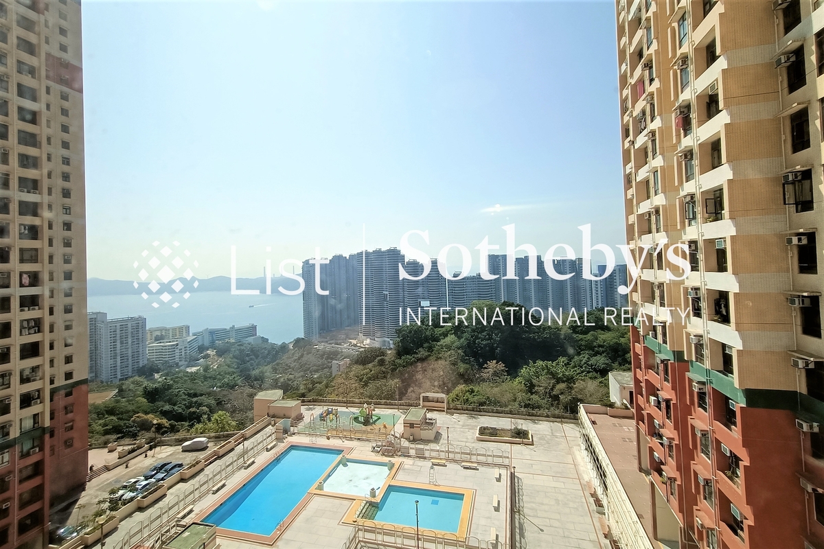 Pokfulam Gardens 薄扶林花園 | View from Second Bedroom