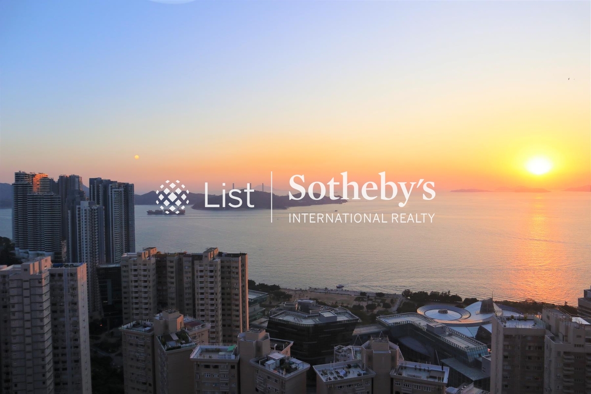 Baguio Villa 碧瑤灣 | View from Master Bedroom