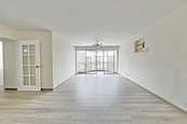 Baguio Villa 碧瑤灣 | Living and Dining Room