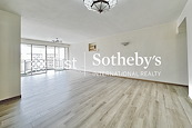 Baguio Villa 碧瑤灣 | Living and Dining Room