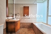 Star Crest 星域軒 | Master Bathroom