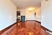 Star Crest 星域軒 | Living and Dining Room
