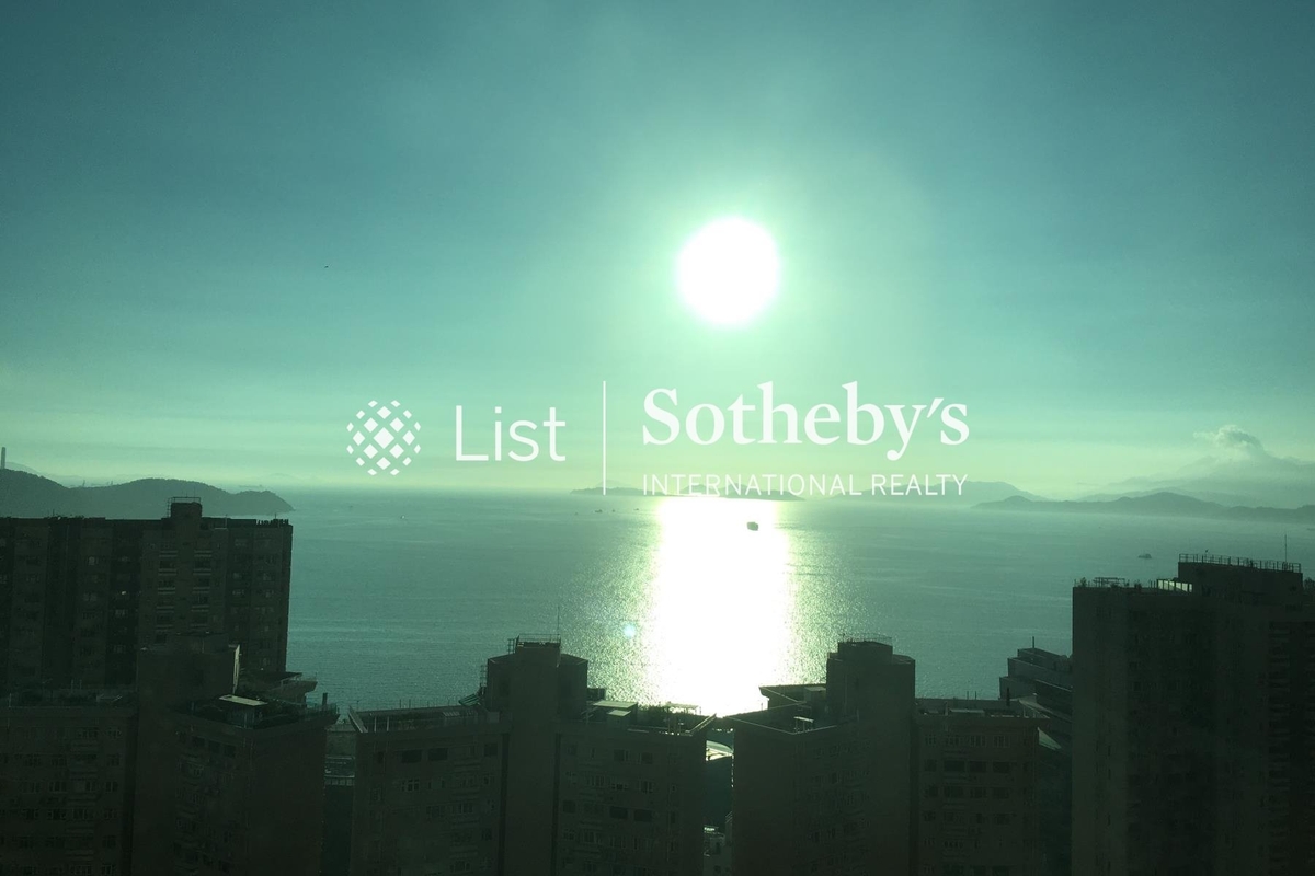 Baguio Villa 碧瑤灣 | View from Living and Dining Room