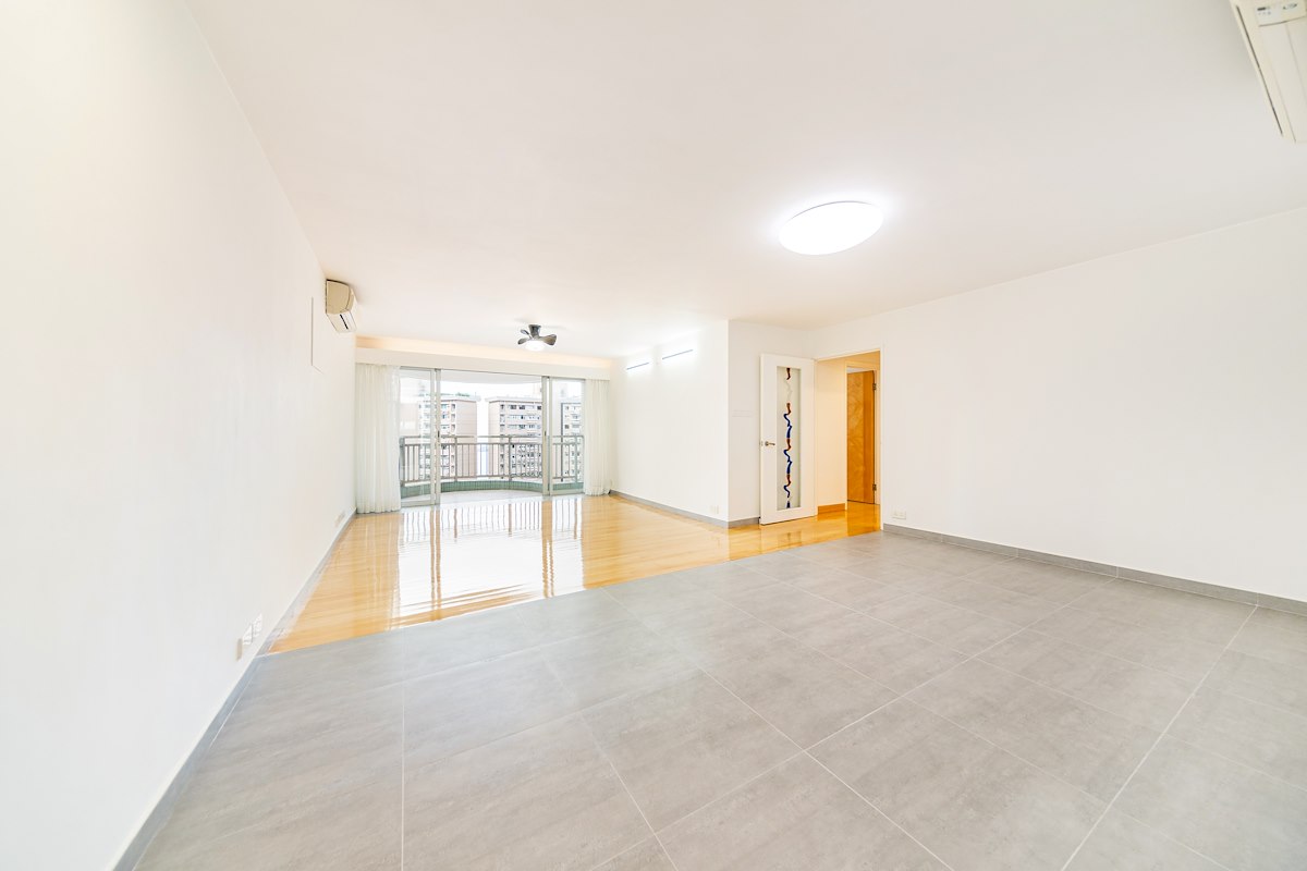 Baguio Villa 碧瑤灣 | Living and Dining Room
