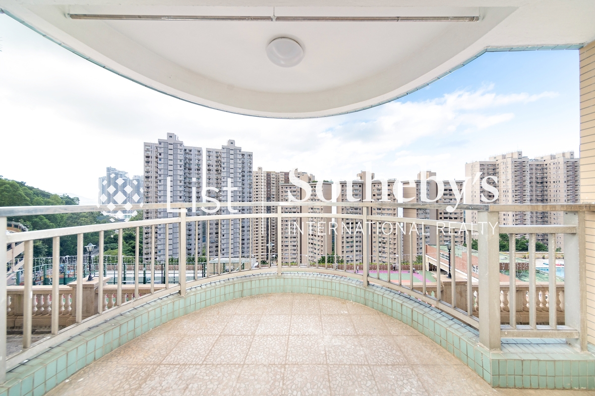 Baguio Villa 碧瑤灣 | Balcony off Living and Dining Room