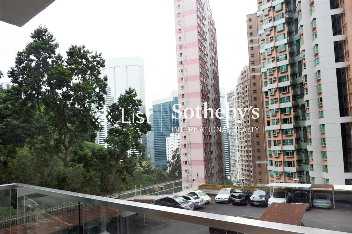 Monticello 滿峰台 | View from Living and Dining Room