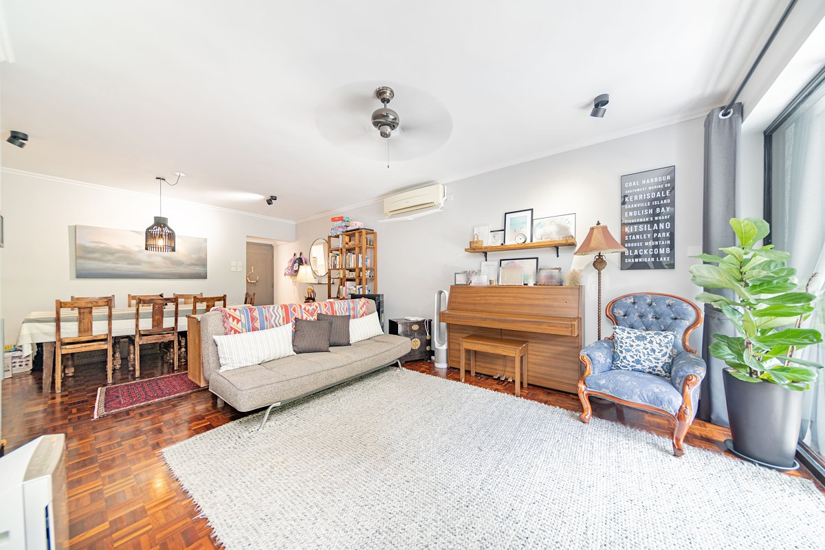 Baguio Villa 碧瑤灣 | Living and Dining Room