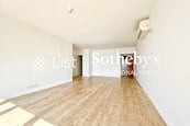 Baguio Villa 碧瑤灣 | Living and Dining Room