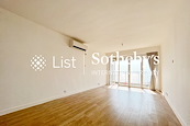 Baguio Villa 碧瑤灣 | Living and Dining Room
