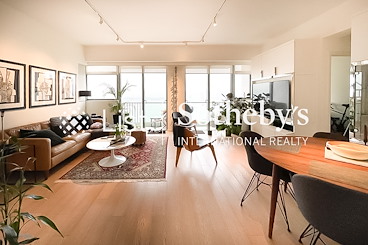 One Pacific Heights 盈峰一号 | Living and Dining Room