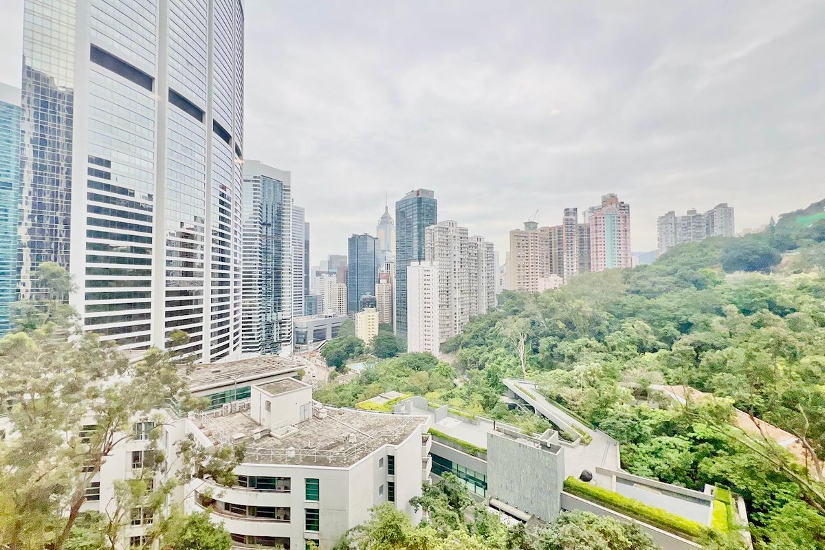 Regent On The Park 御花園 | View from Living Room