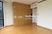 Regent On The Park 御花園 | Built-in Wardrobe in Master Bedroom