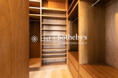 Baguio Villa 碧瑤灣 | Walk-in Closet in Master Bedroom