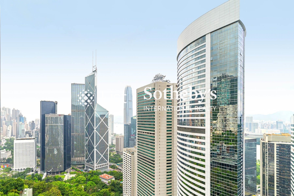 Regent On The Park 御花園 | View from Living and Dining Room