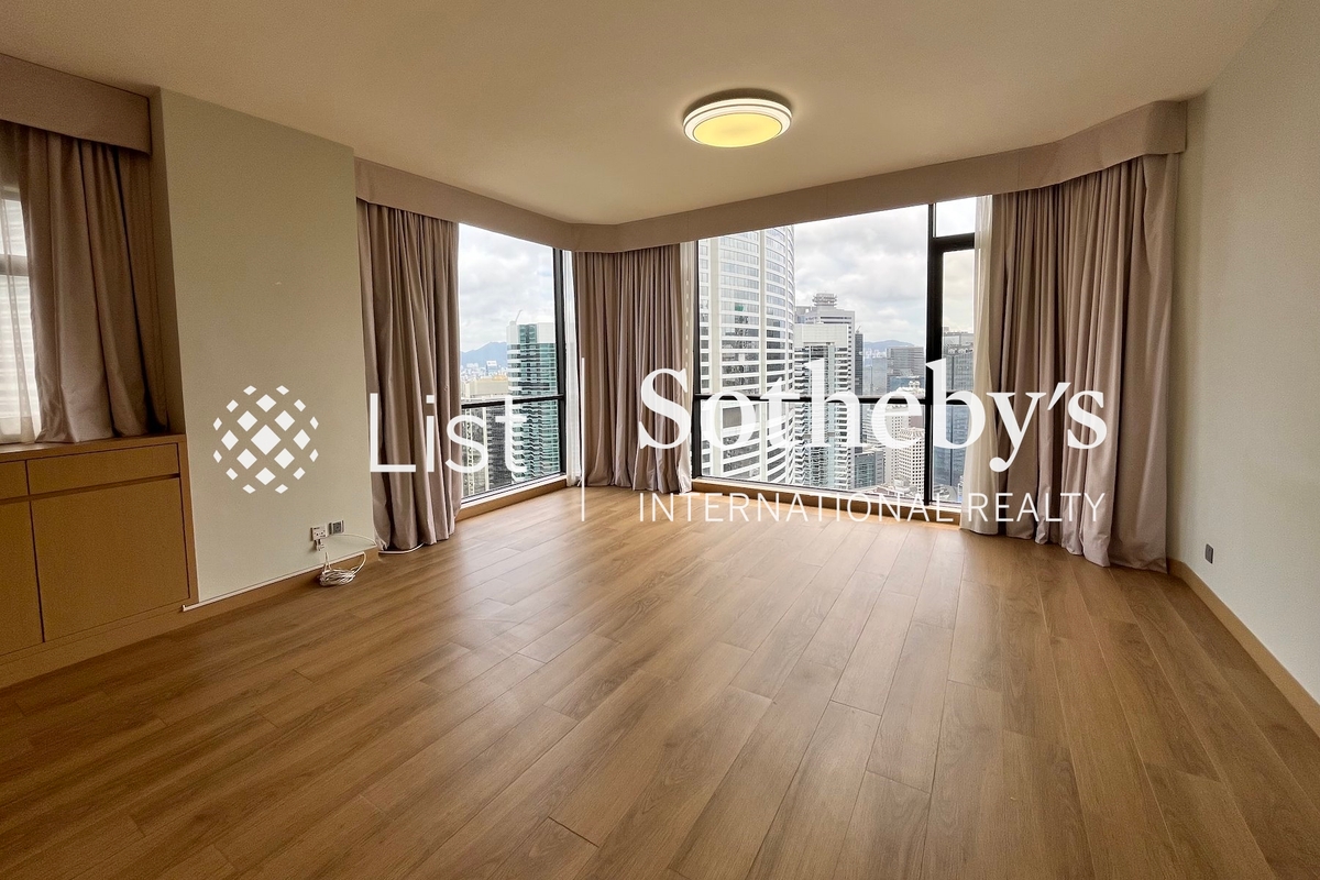 Regent On The Park 御花園 | Master Bathroom