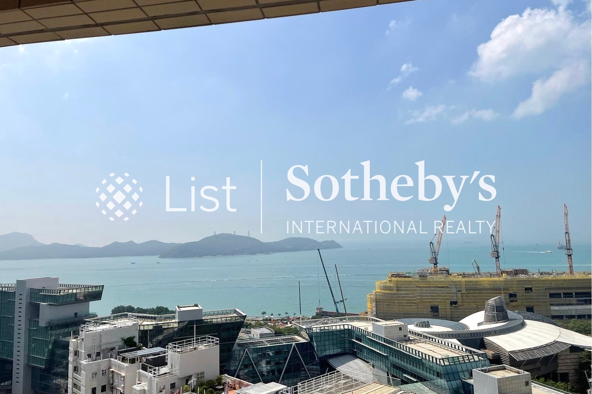 Baguio Villa 碧瑤灣 | View from Living and Dining Room