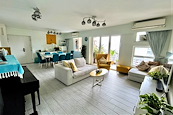 Baguio Villa 碧瑤灣 |  Living and Dining Room