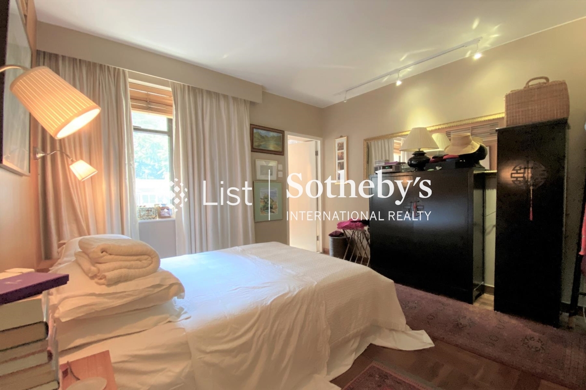 Wealthy Heights 威豪閣 | Master Bedroom