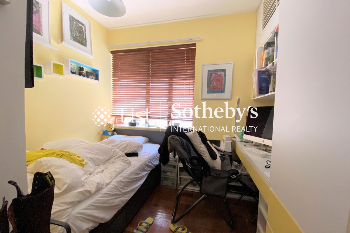 Wealthy Heights 威豪閣 | Third Bedroom