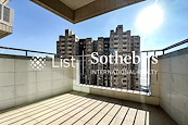 Baguio Villa 碧瑤灣 | Balcony off Living and Dining Room