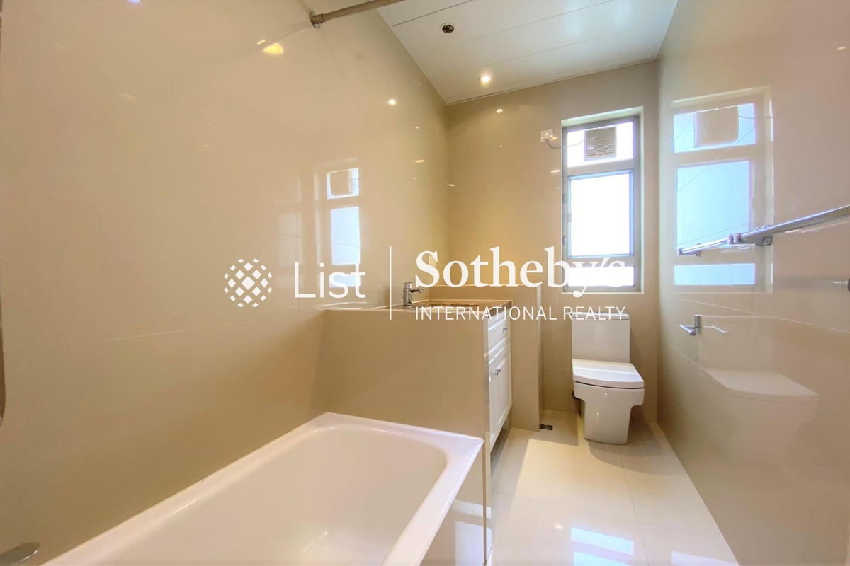 Baguio Villa 碧瑤灣 | Guest Bathroom