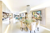 Baguio Villa 碧瑤灣 | Living and Dining Room