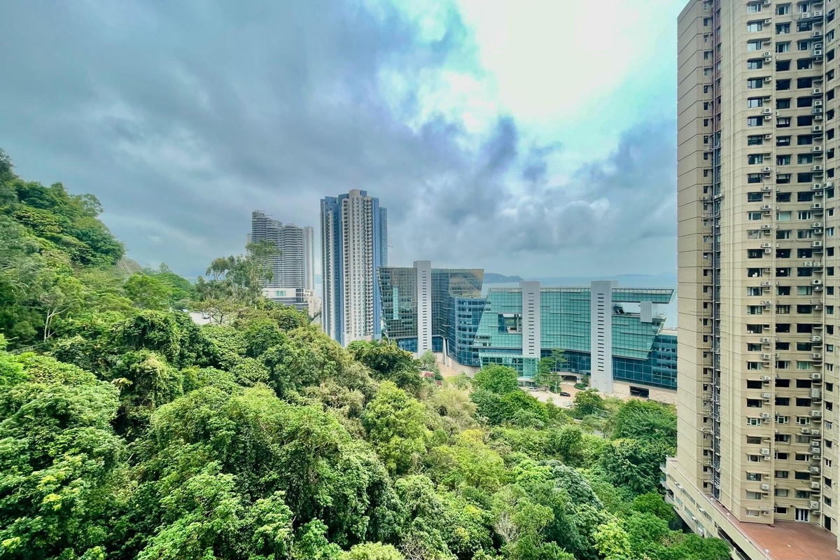 Baguio Villa 碧瑤灣 | View from Living Room