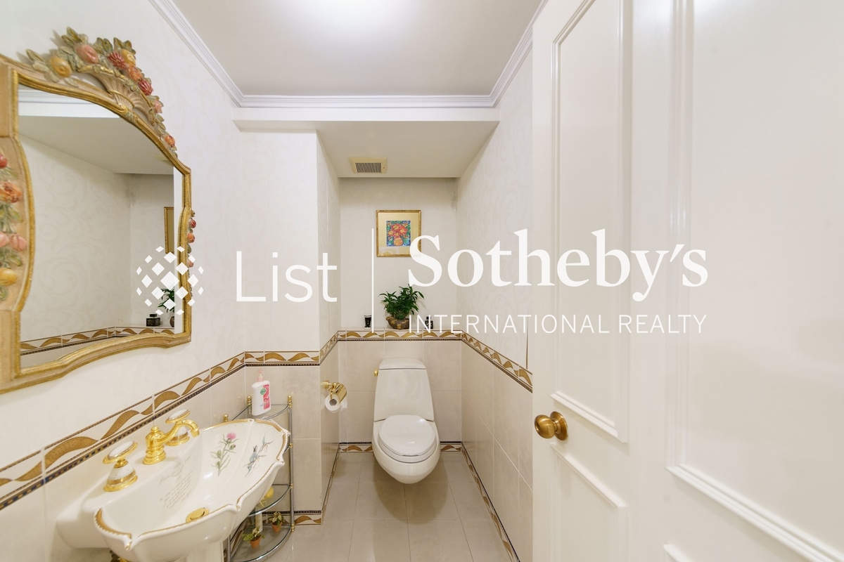 Silvercrest 聚安楼 | Guest Powder Room