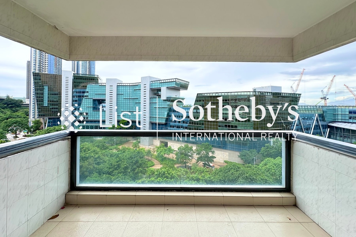 Baguio Villa 碧瑤灣 | View from Living and Dining Room