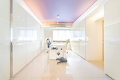Baguio Villa 碧瑤灣 | Built-in Wardrobe in Master Bedroom 