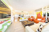 Baguio Villa 碧瑤灣 | Living and Dining Room