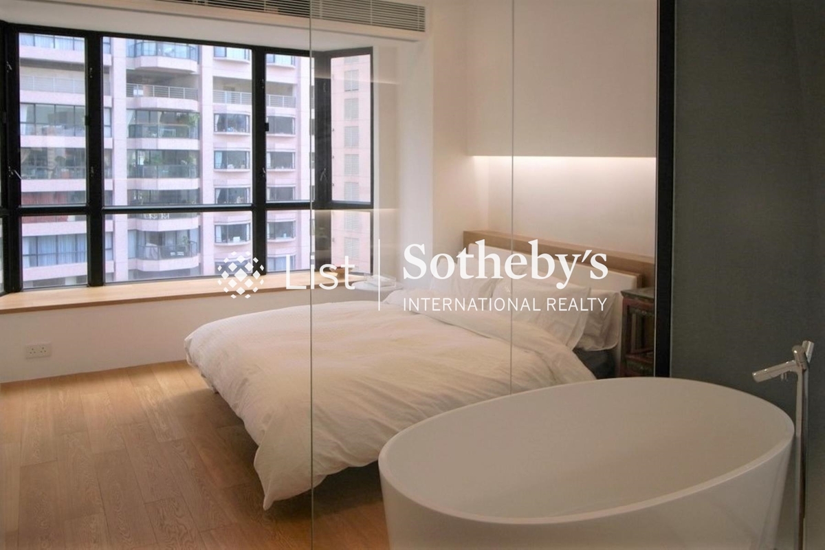 st. Louis Mansion 雨時大廈 | Master Bedroom