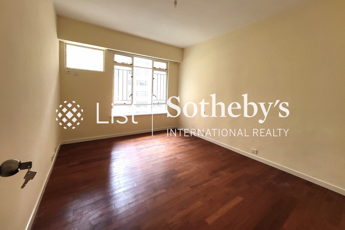 Macdonnell House 麥當奴大廈 | Fourth Bedroom