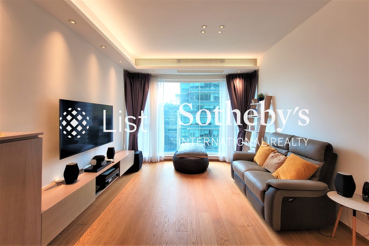 Star Crest 星域軒 | Living and Dining Room