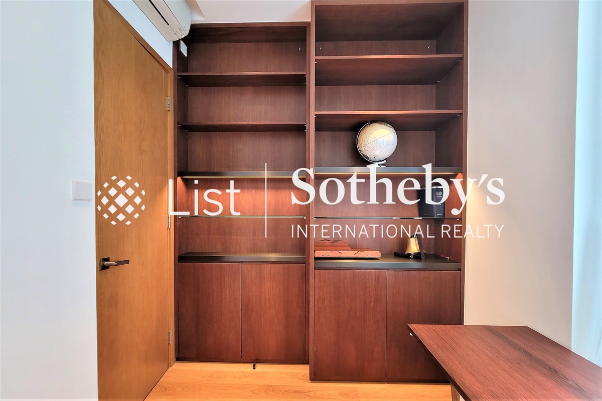 Star Crest 星域軒 | Built-in Storage in Second Bedroom 