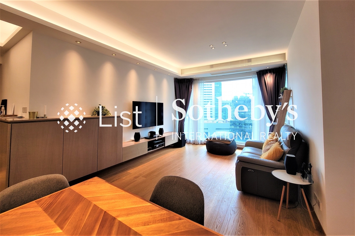 Star Crest 星域軒 | Living and Dining Room