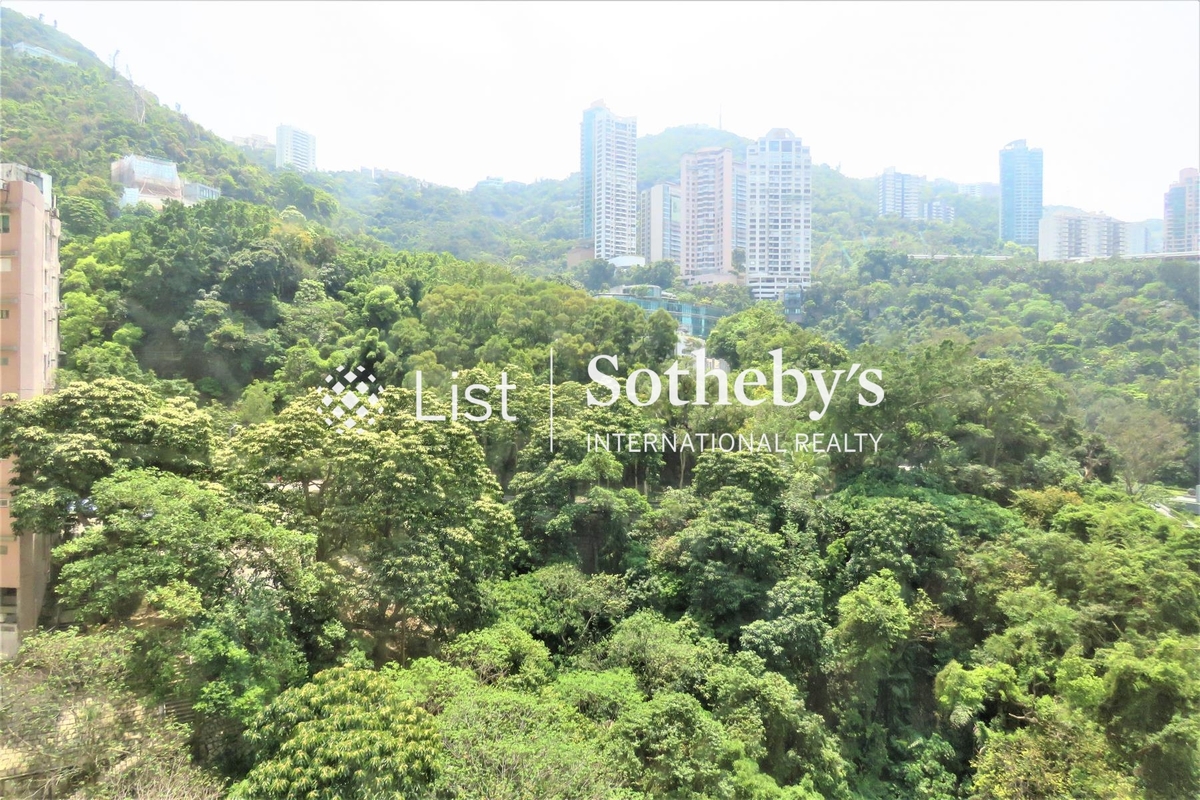 Star Crest 星域軒 | View from Living and Dining Room