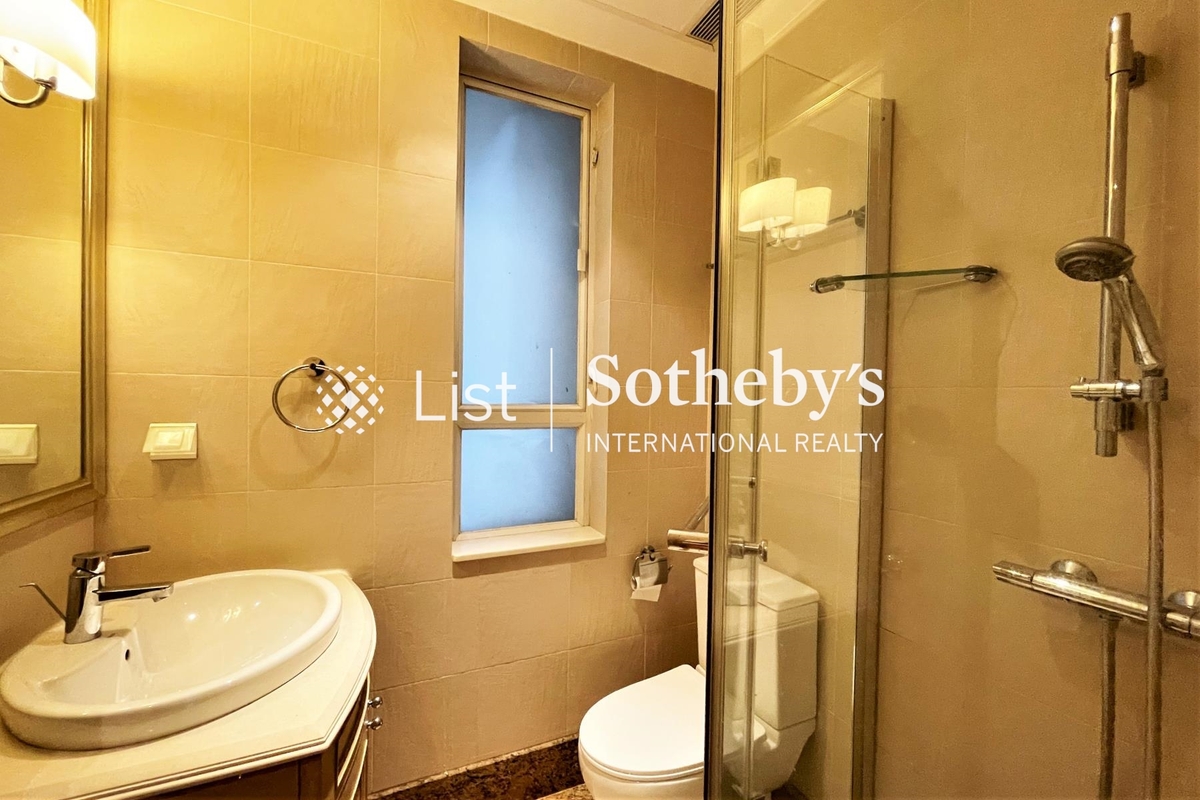 Star Crest 星域軒 | Guest Bathroom