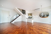 Star Crest 星域軒 | Living and Dining Room